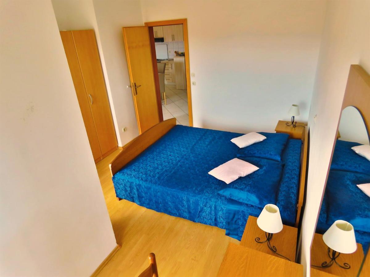 Apartments Zvone Omiš Exterior foto